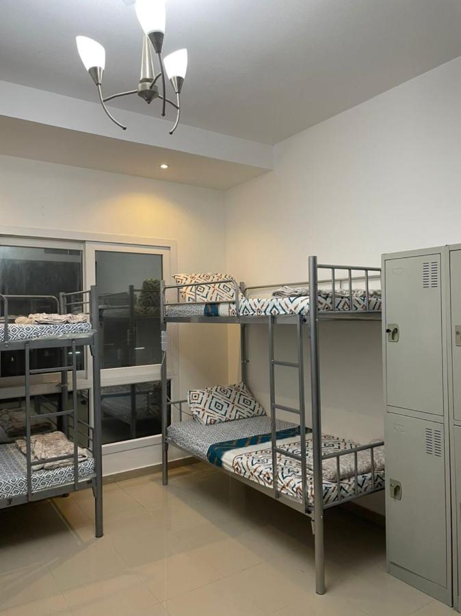 Decent Boys Hostel In Center Of Bur Dubai Next To Burjuman Metro Station With All Free Facilities Kültér fotó