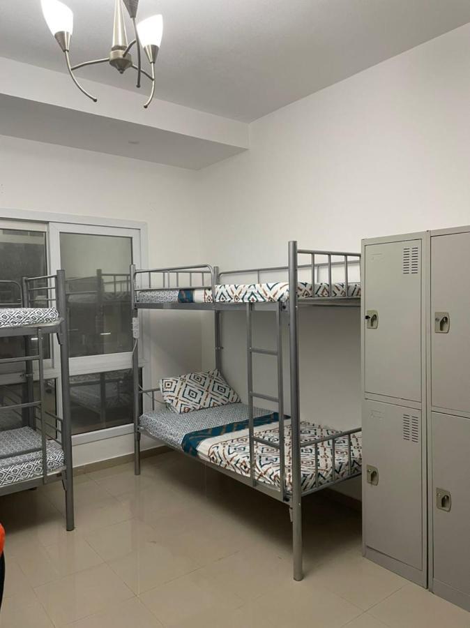 Decent Boys Hostel In Center Of Bur Dubai Next To Burjuman Metro Station With All Free Facilities Kültér fotó