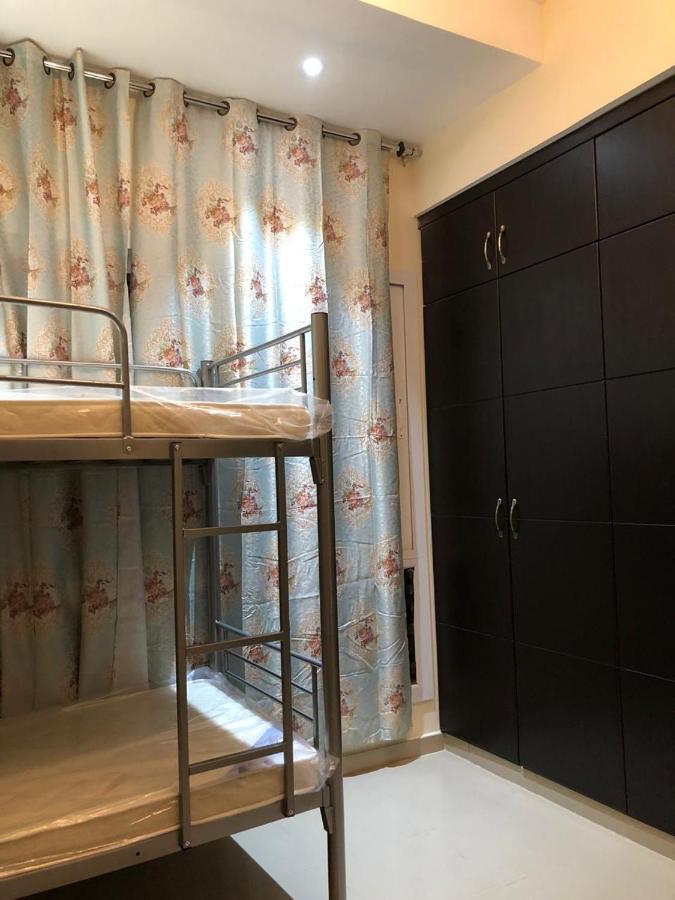 Decent Boys Hostel In Center Of Bur Dubai Next To Burjuman Metro Station With All Free Facilities Kültér fotó